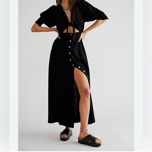 FREE PEOPLE  Women’s Black String Of Hearts Maxi Dress Size Small NWOT